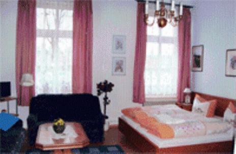 Haus Am Pfaffenteich Hotell Schwerin  Exteriör bild